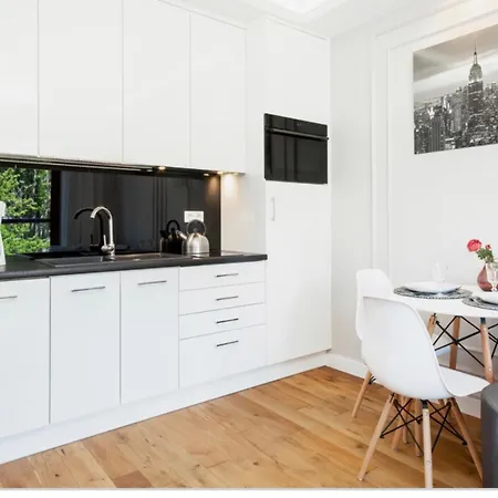 Golden - Luxury One Bedroom - Grzybowska 85-220 Apartment Warsaw
